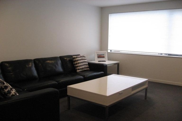 Photo of property in 21 Thatcher Crescent, Crofton Downs, Wellington, 6035