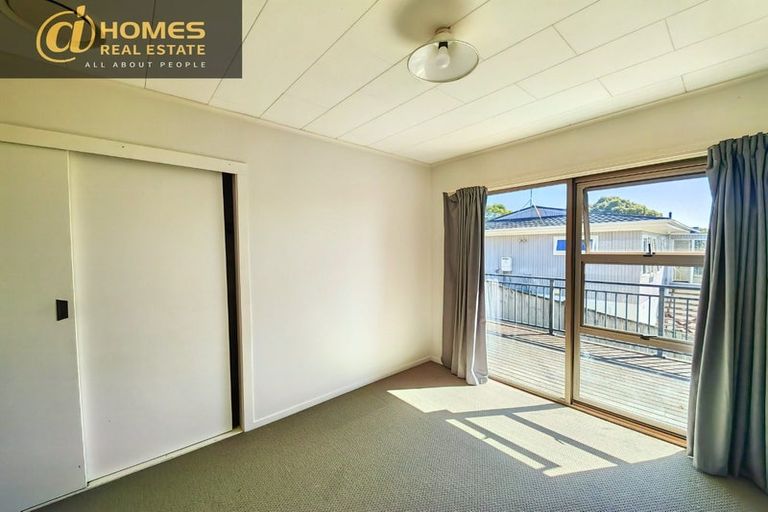 Photo of property in 4 Lynngate Place, Hillcrest, Auckland, 0627