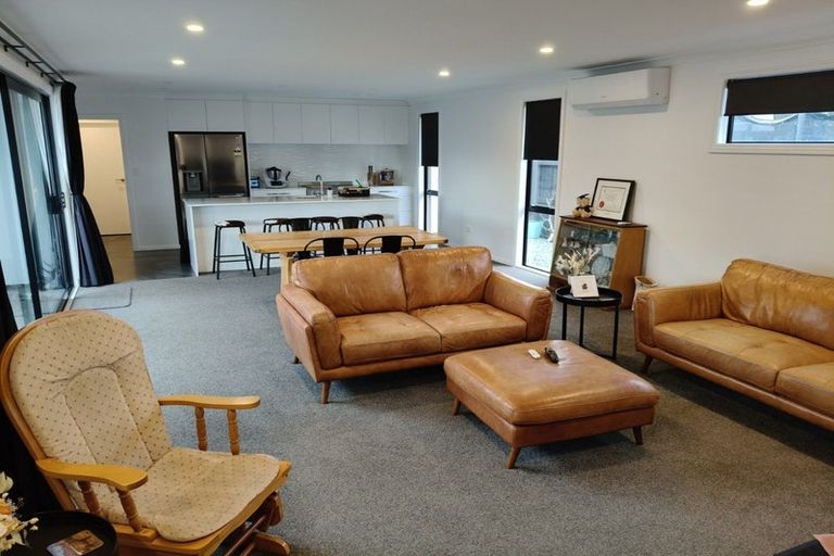 Photo of property in 28 Mcquillan Avenue, Woodend, 7610