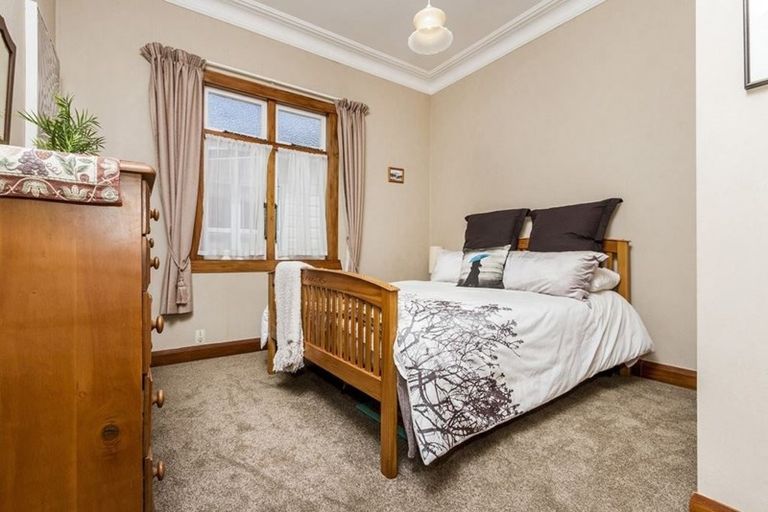 Photo of property in 1 Empire Road, Devonport, Auckland, 0624