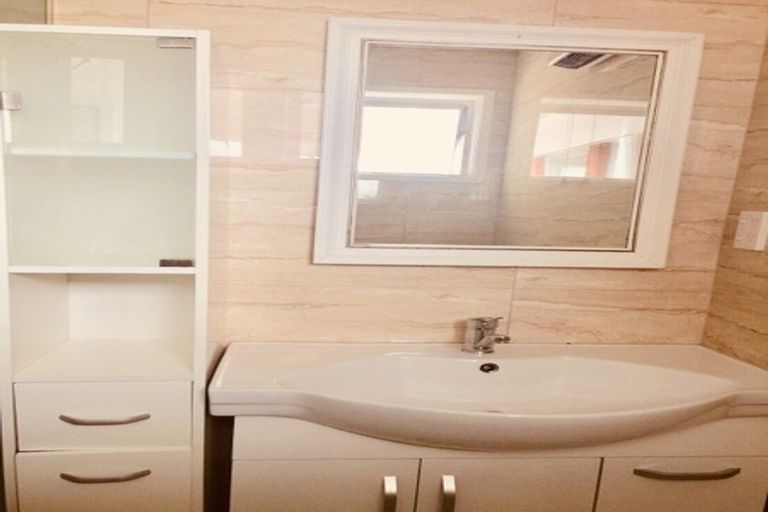 Photo of property in 40 Alison Street, Hamilton Lake, Hamilton, 3204