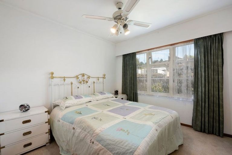 Photo of property in 3 Kapuranga Grove, Stokes Valley, Lower Hutt, 5019