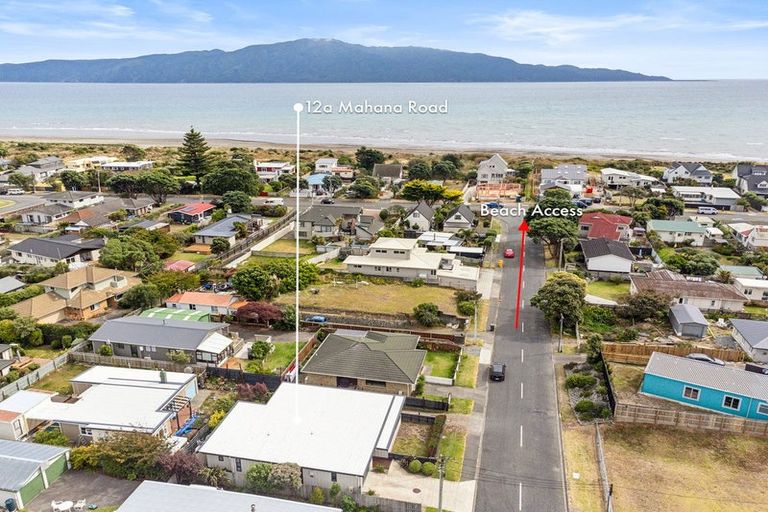 Photo of property in 12a Mahana Road, Paraparaumu Beach, Paraparaumu, 5032