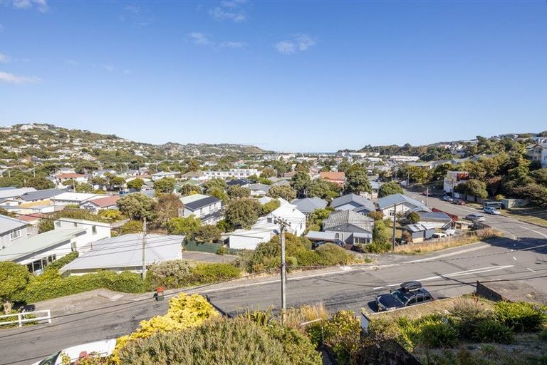 Photo of property in 119 Tauhinu Road, Miramar, Wellington, 6022