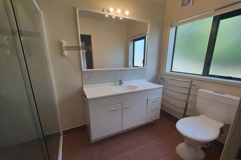 Photo of property in 203 Kilkenny Drive, East Tamaki Heights, Auckland, 2016