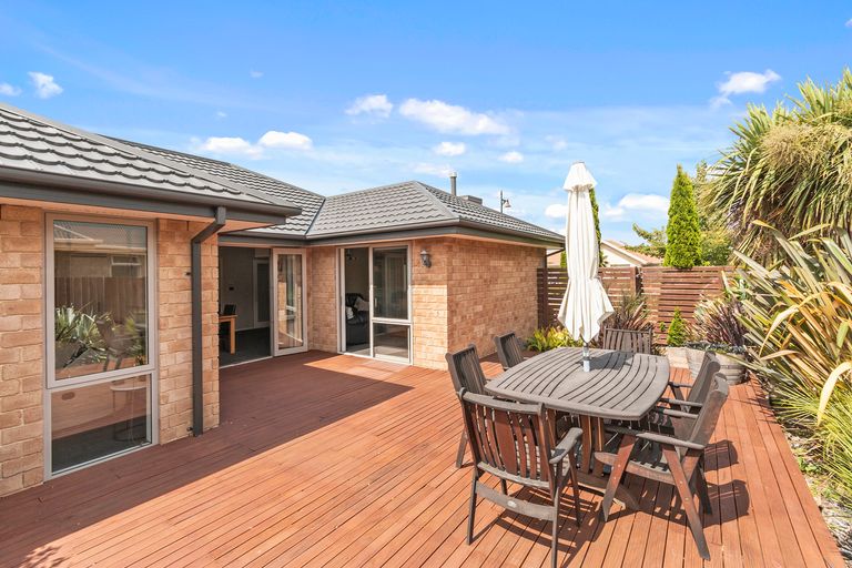 Photo of property in 19 Stationmasters Way, Prebbleton, 7604