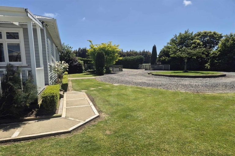 Photo of property in 656a Ryal Bush-wallacetown Road, Wallacetown, Invercargill, 9874