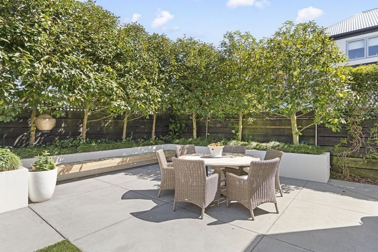 Photo of property in 49b Mcdougall Avenue, St Albans, Christchurch, 8014