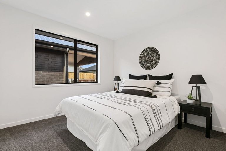 Photo of property in 20 Hanlow Place, Pyes Pa, Tauranga, 3112