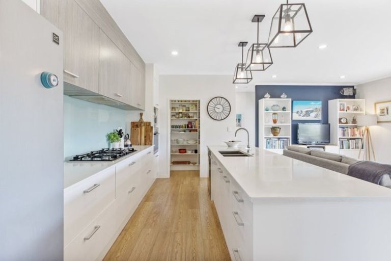 Photo of property in 9 Discovery Drive, Gulf Harbour, Whangaparaoa, 0930