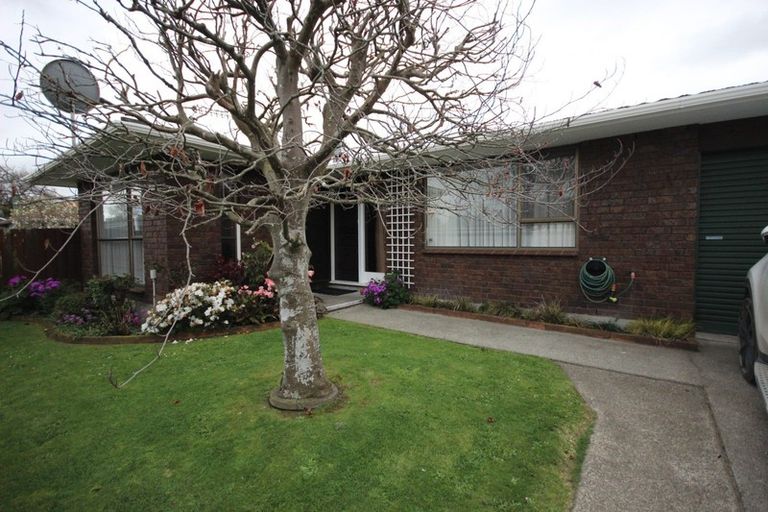 Photo of property in 10 Huhana Court, Hokowhitu, Palmerston North, 4410