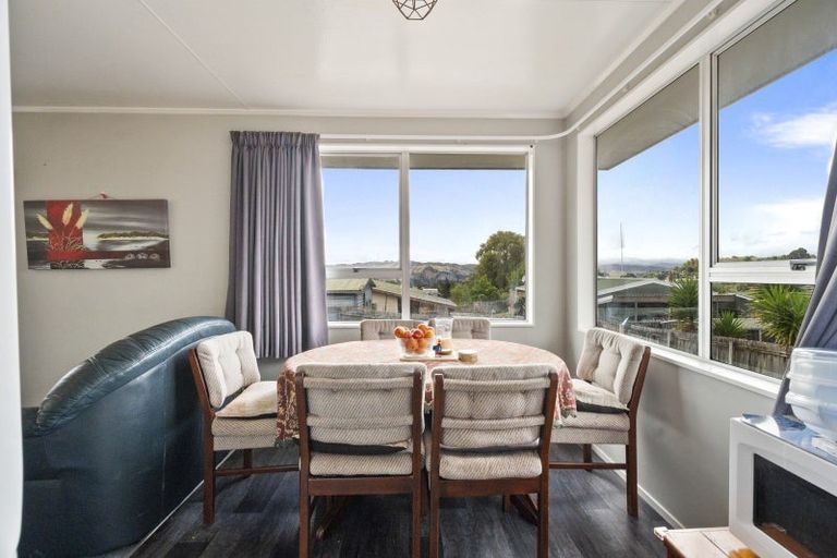 Photo of property in 12 Ruru Road, Taihape, 4720