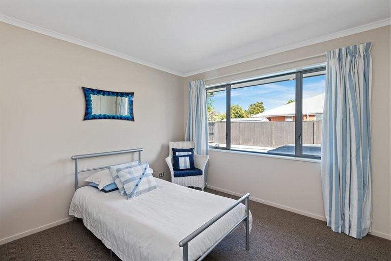 Photo of property in 40 Country Palms Drive, Halswell, Christchurch, 8025