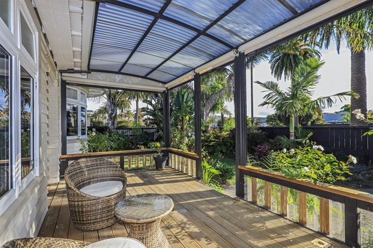 Photo of property in 174 Kennedy Road, Marewa, Napier, 4110