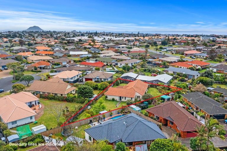Photo of property in 18 Jasmine Place, Mount Maunganui, 3116
