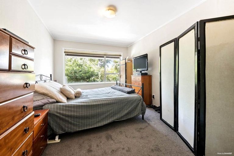 Photo of property in 1/6a Poseidon Place, Half Moon Bay, Auckland, 2012