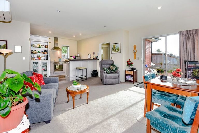 Photo of property in 24 Streamside Court, Woolston, Christchurch, 8062