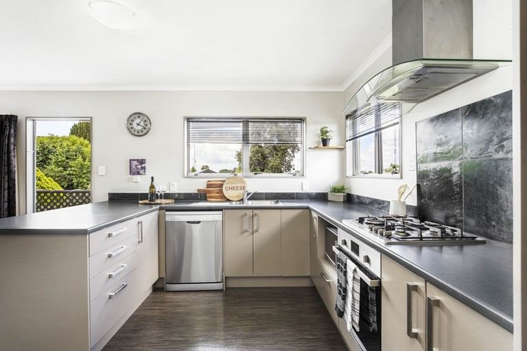 Photo of property in 11 Glenmorgan Place, Dinsdale, Hamilton, 3204