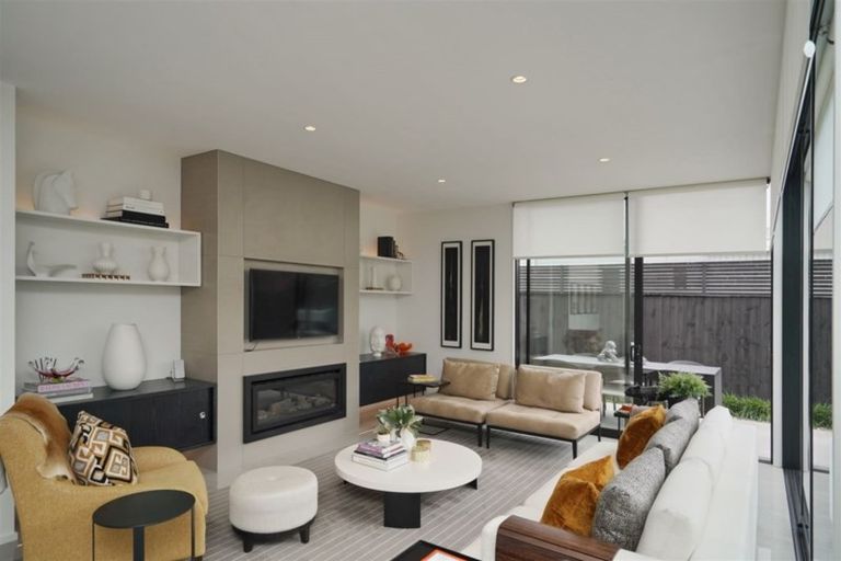 Photo of property in 89 Jeffreys Road, Fendalton, Christchurch, 8052