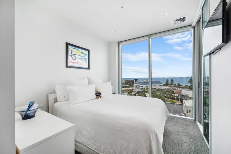 Photo of property in Sentinel Apartments, 802/3 Northcroft Street, Takapuna, Auckland, 0622