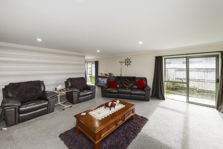 Photo of property in 46 Oak Crescent, Ashhurst, 4810