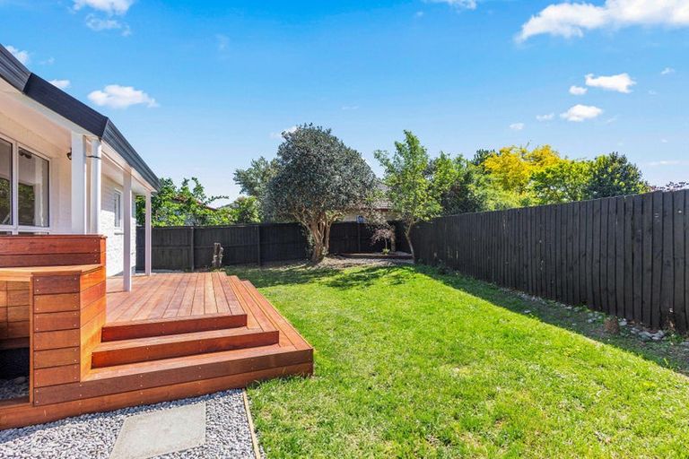 Photo of property in 30a Hooker Avenue, Bryndwr, Christchurch, 8053