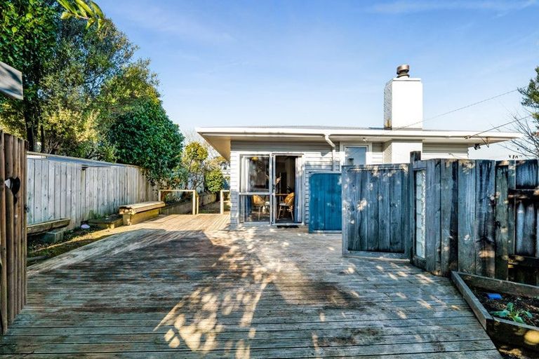 Photo of property in 163a Pembroke Street, Westown, New Plymouth, 4310