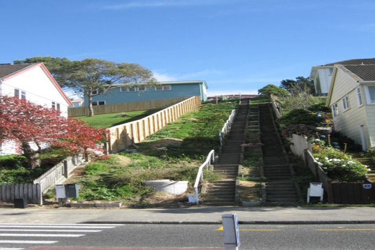 Photo of property in 137 Mungavin Avenue, Ranui, Porirua, 5024