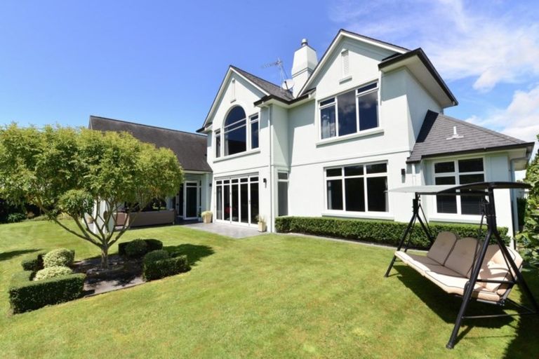 Photo of property in 7 Karl Michael Crescent, Flagstaff, Hamilton, 3210