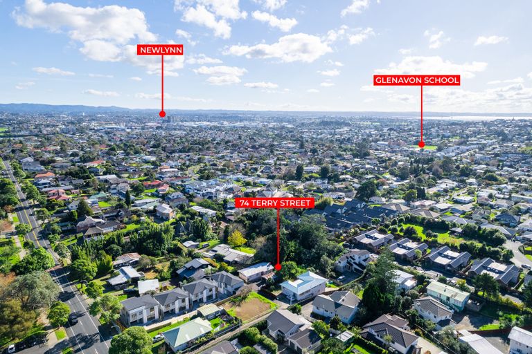 Photo of property in 74 Terry Street, Blockhouse Bay, Auckland, 0600