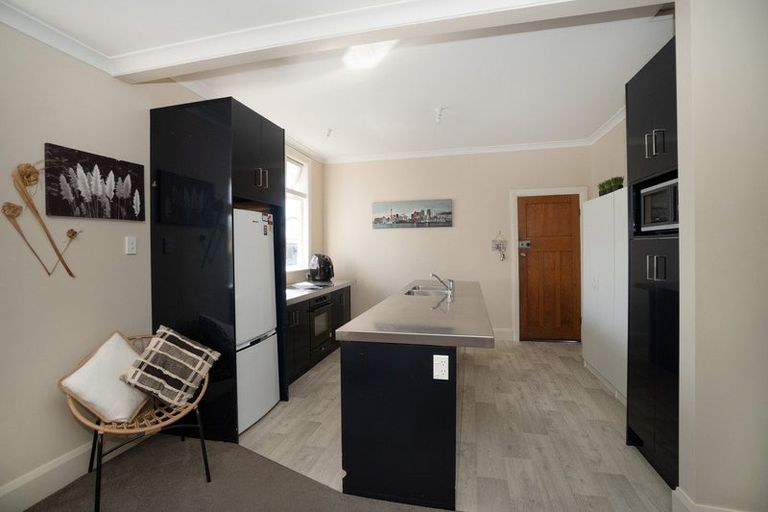 Photo of property in 21 Burns Avenue, Takaro, Palmerston North, 4412