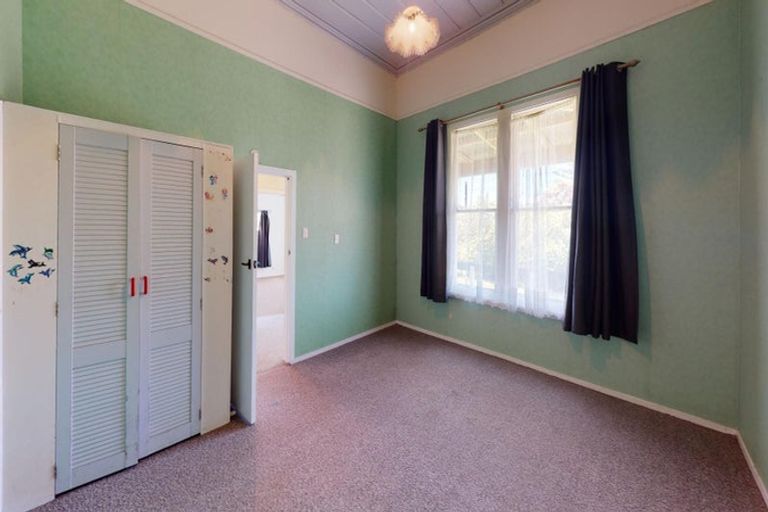 Photo of property in 12 Durie Street, Durie Hill, Whanganui, 4500