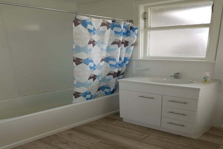 Photo of property in 20 Freestone Place, Manapouri, 9679