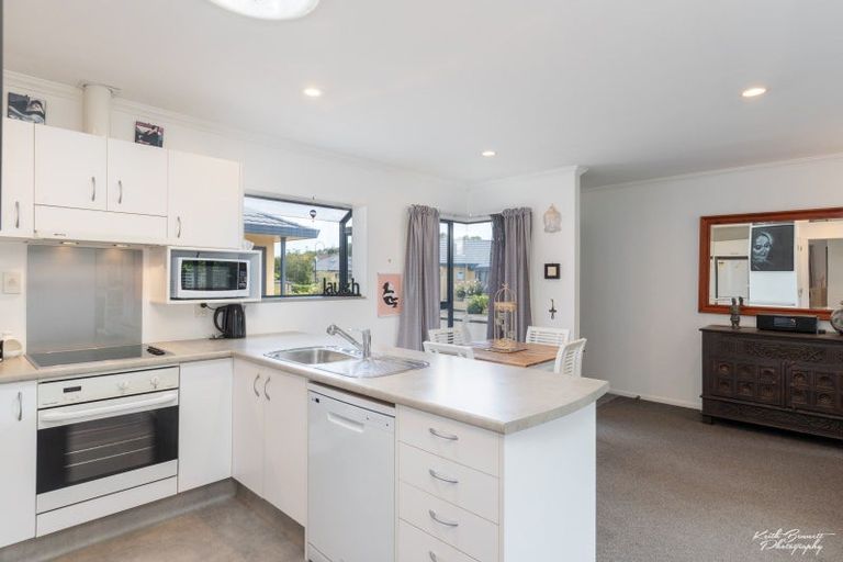Photo of property in 58a Molesworth Street, Taita, Lower Hutt, 5011