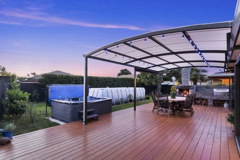 Photo of property in 10 Ocean Crest, Papamoa Beach, Papamoa, 3118