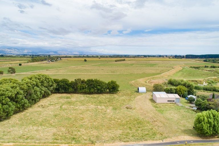 Photo of property in 1216 Rangiotu Road, Tiakitahuna, Palmerston North, 4477