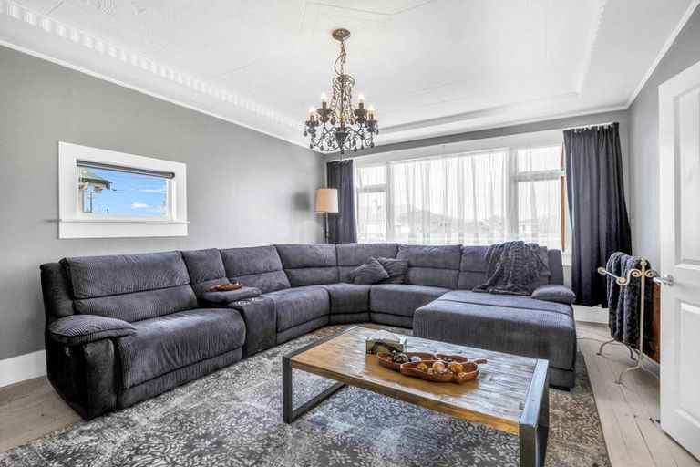 Photo of property in 16 Caledonian Road, Oamaru North, Oamaru, 9400