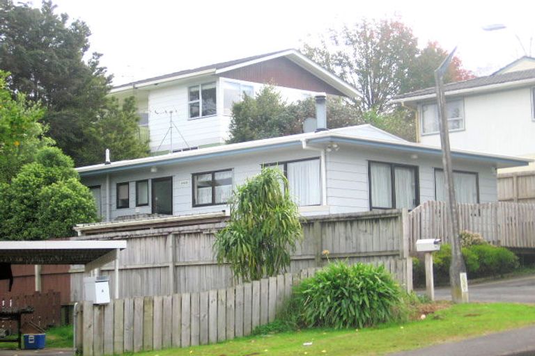 Photo of property in 2a Shale Avenue, Massey, Auckland, 0614