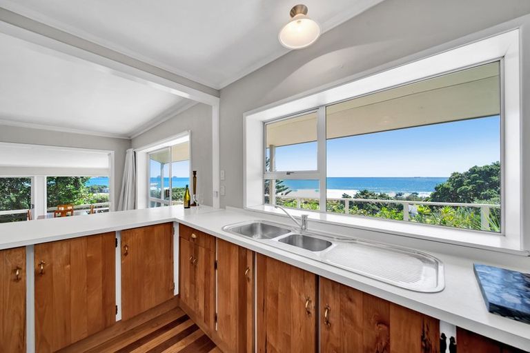 Photo of property in 2a Sackville Street, Fitzroy, New Plymouth, 4312