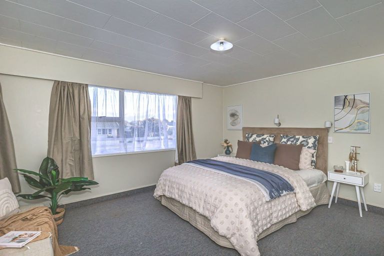 Photo of property in 53 Kennedy Drive, Levin, 5510