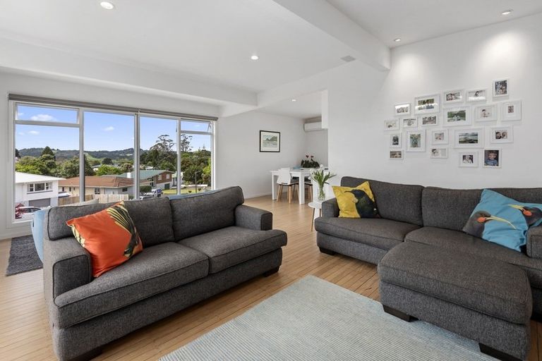 Photo of property in 14 Crawford Crescent, Te Kamo, Whangarei, 0112