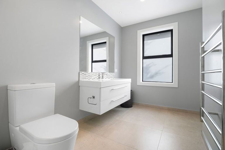 Photo of property in 12 Overton Place, Prebbleton, 7604