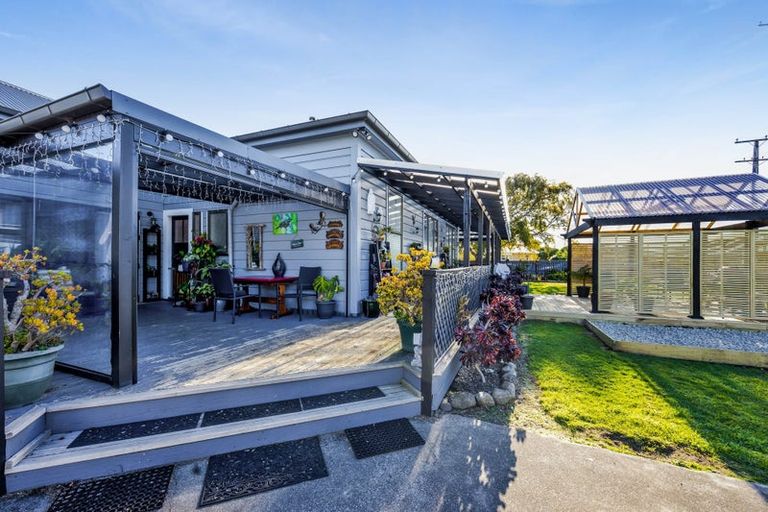 Photo of property in 73 Puriri Street, Hawera, 4610