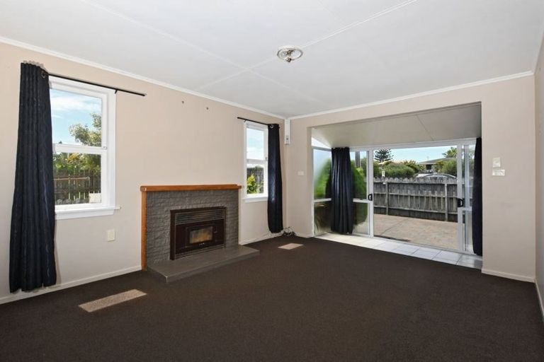 Photo of property in 187 Marsden Point Road, Ruakaka, 0116