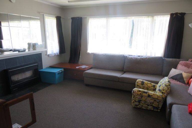 Photo of property in 12 Brocas Avenue, Hillcrest, Hamilton, 3216