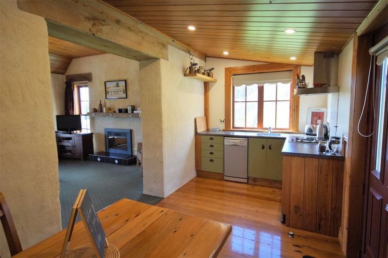 Photo of property in 1208 Karaka Road, Hurunui, Hawarden, 7385