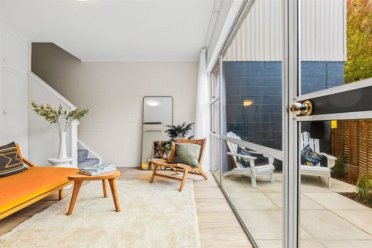 Photo of property in 3/34 Holly Road, St Albans, Christchurch, 8014