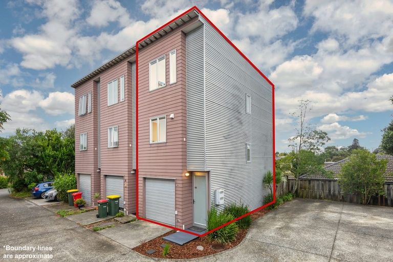 Photo of property in 13 Albionvale Road, Glen Eden, Auckland, 0602