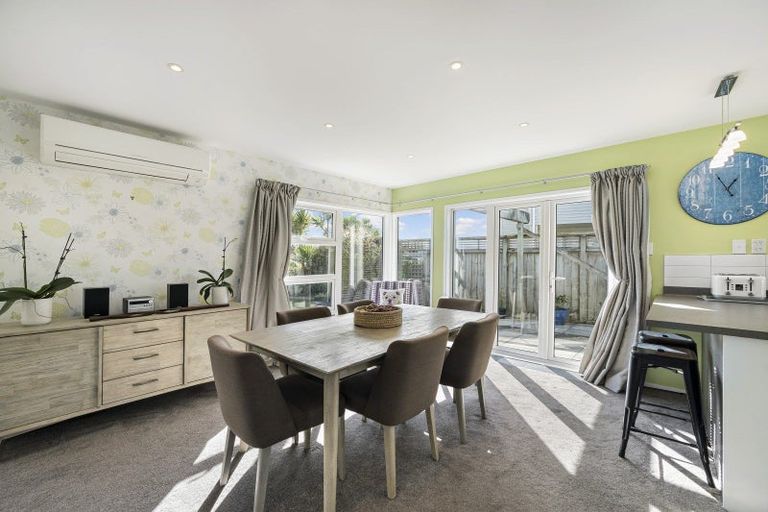 Photo of property in 21 Nether Green Crescent, Johnsonville, Wellington, 6037