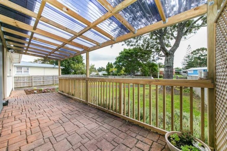 Photo of property in 85 Universal Drive, Henderson, Auckland, 0610